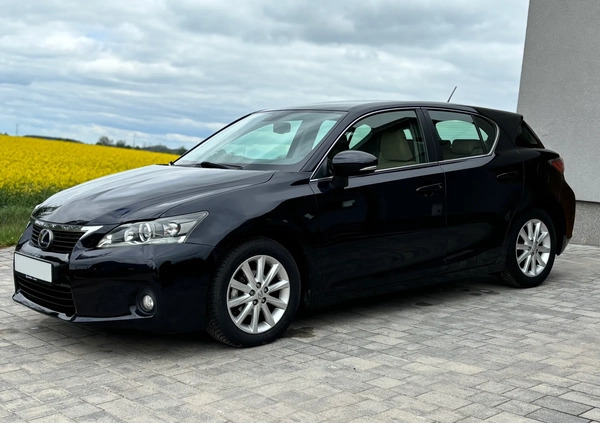 Lexus CT cena 43900 przebieg: 225000, rok produkcji 2011 z Poznań małe 436